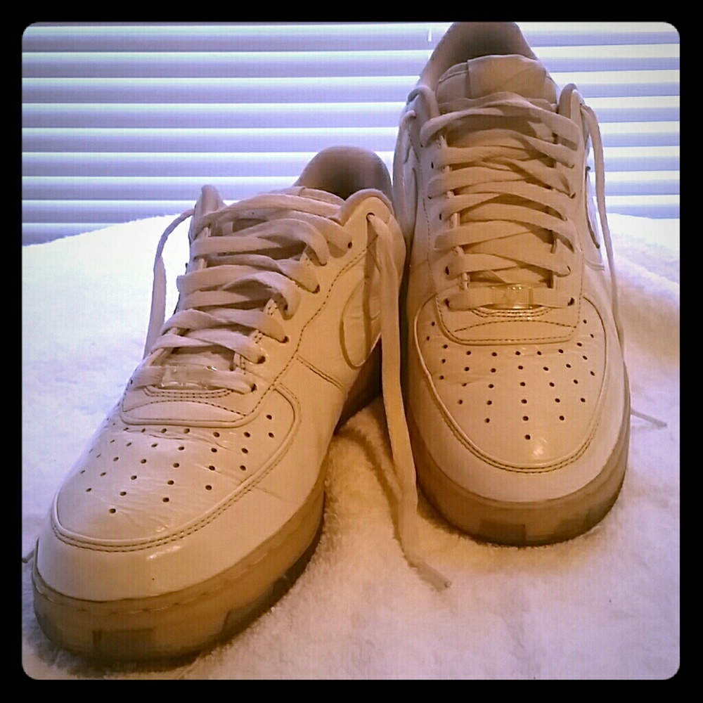 Air Force Ones, Men!